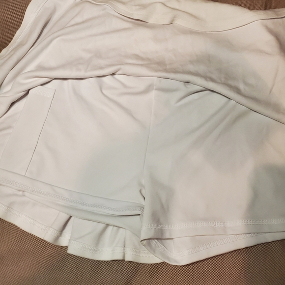 Hollister White  Pleated Ultra High Rise Tennis Pickle Ball Skort Size M - Picture 6 of 6